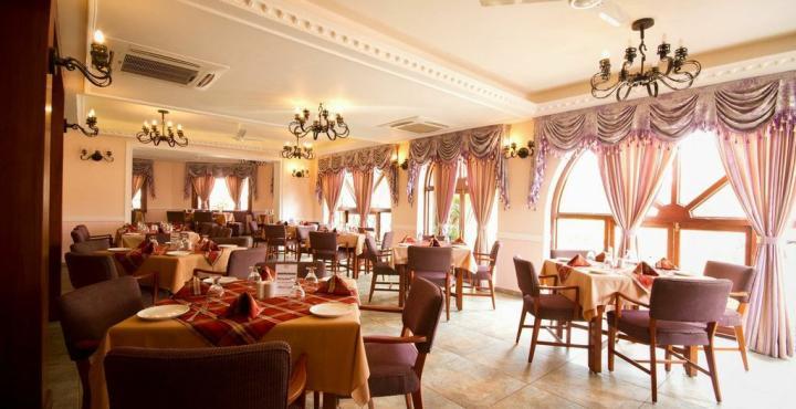 Cama Rajputana Club Resort Mount Abu Exterior photo