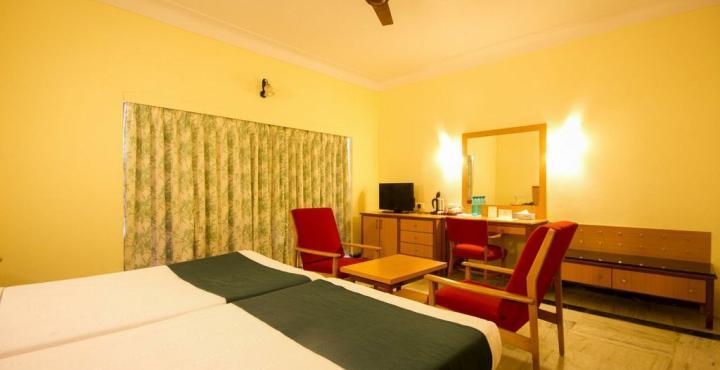 Cama Rajputana Club Resort Mount Abu Exterior photo